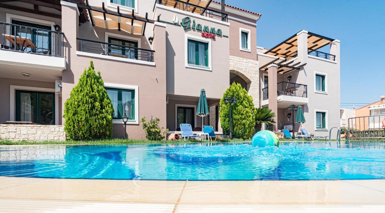 Gianna Apartments Almirida エクステリア 写真