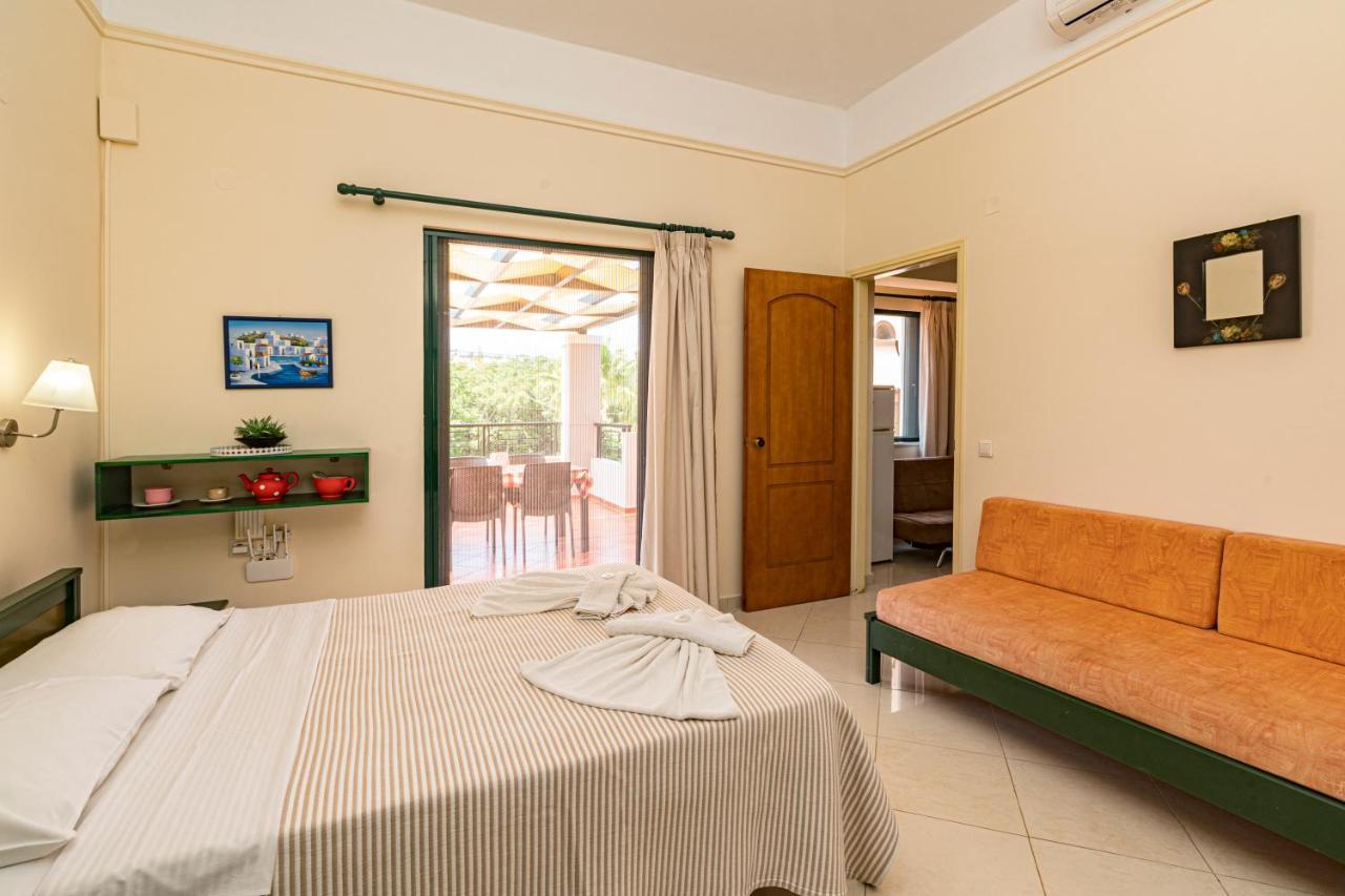 Gianna Apartments Almirida エクステリア 写真
