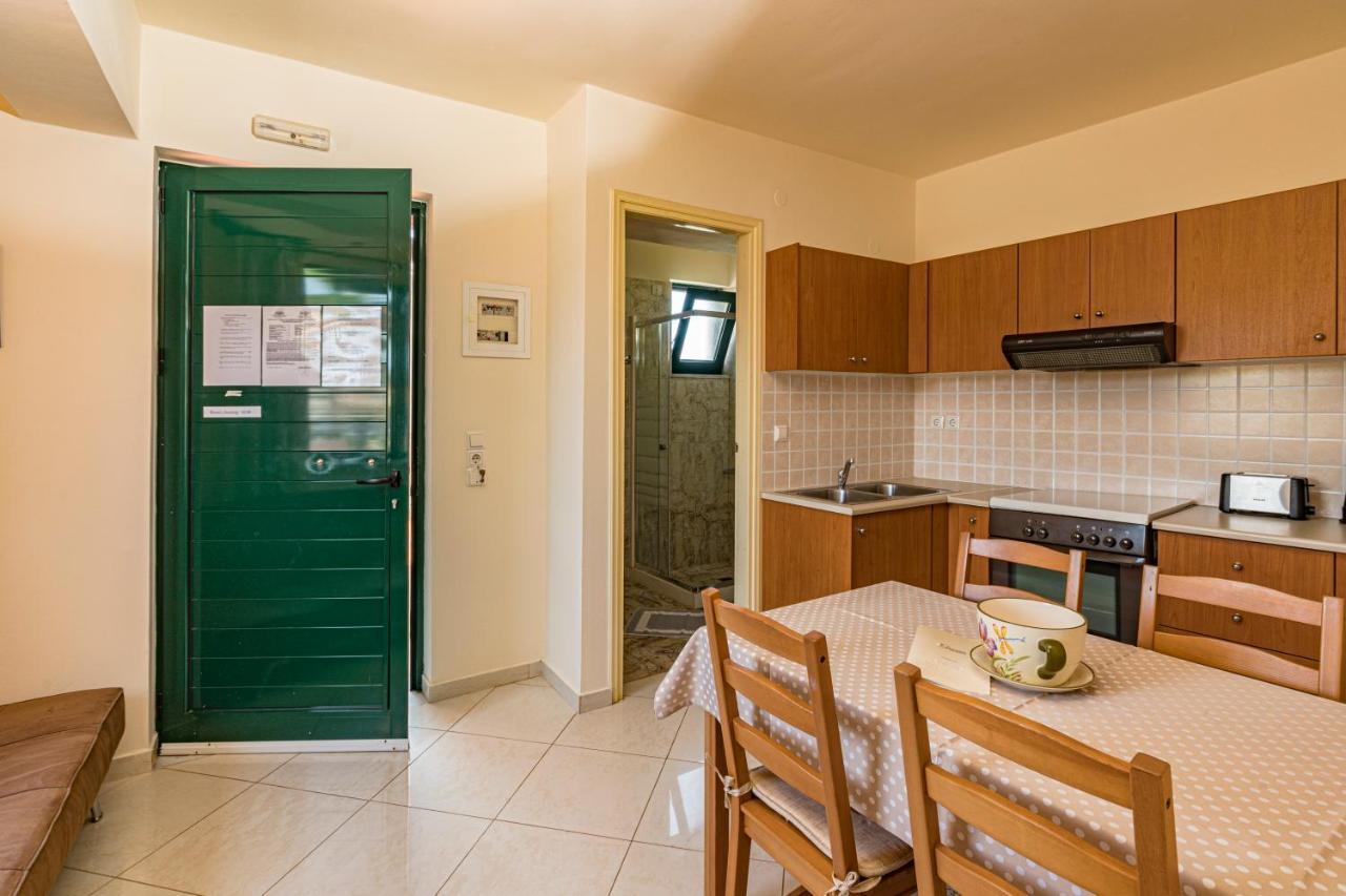 Gianna Apartments Almirida エクステリア 写真