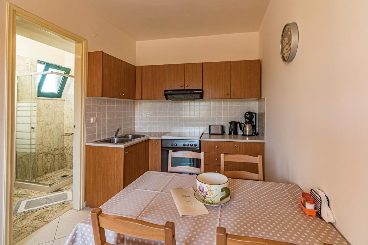 Gianna Apartments Almirida エクステリア 写真