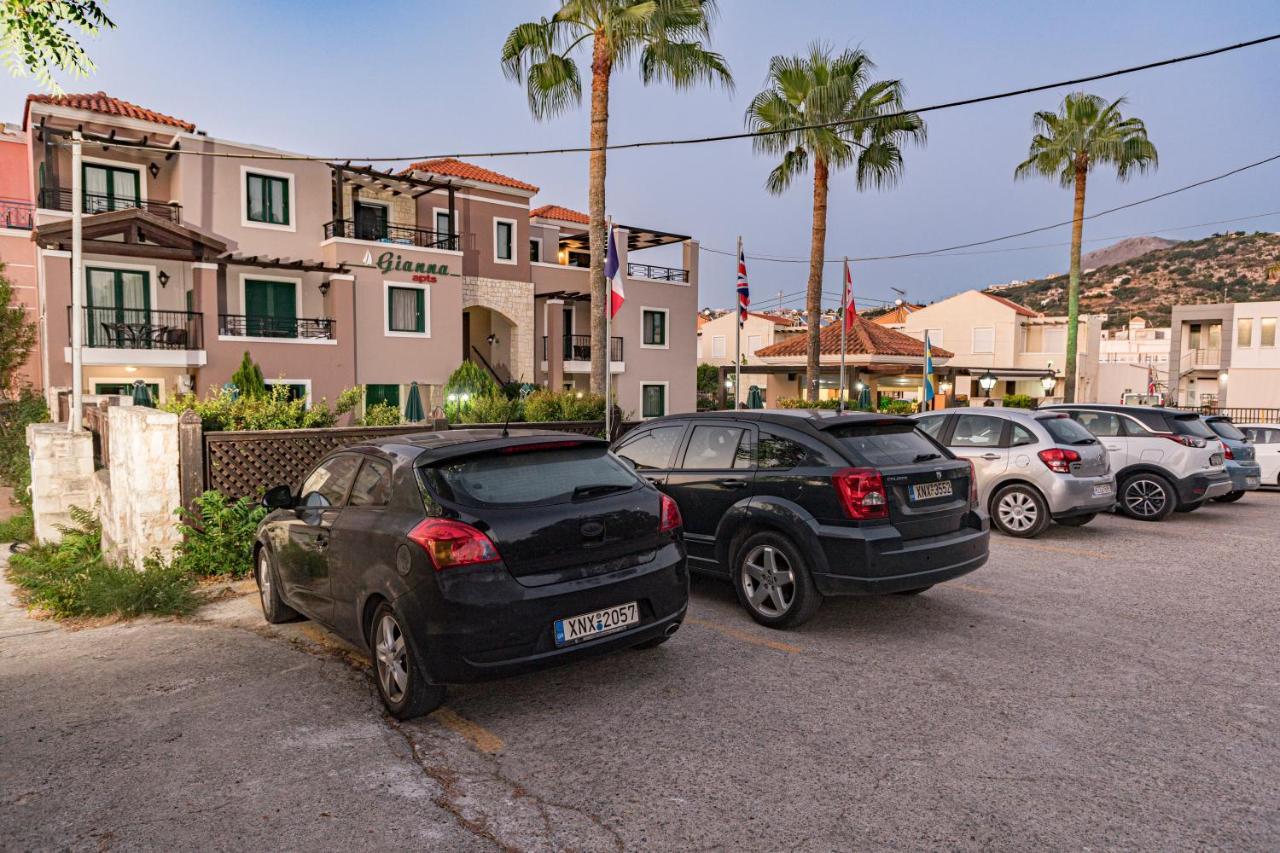 Gianna Apartments Almirida エクステリア 写真